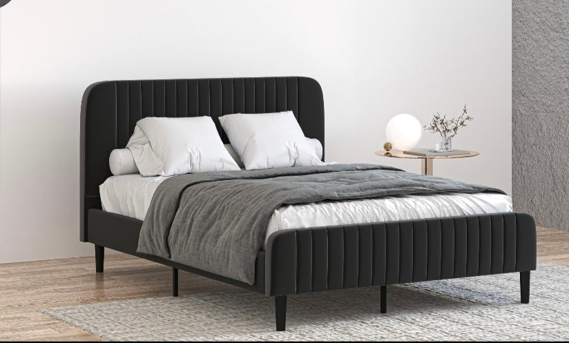 מיטה זוגית מרופדת כולל מזרן דגם סוואנה